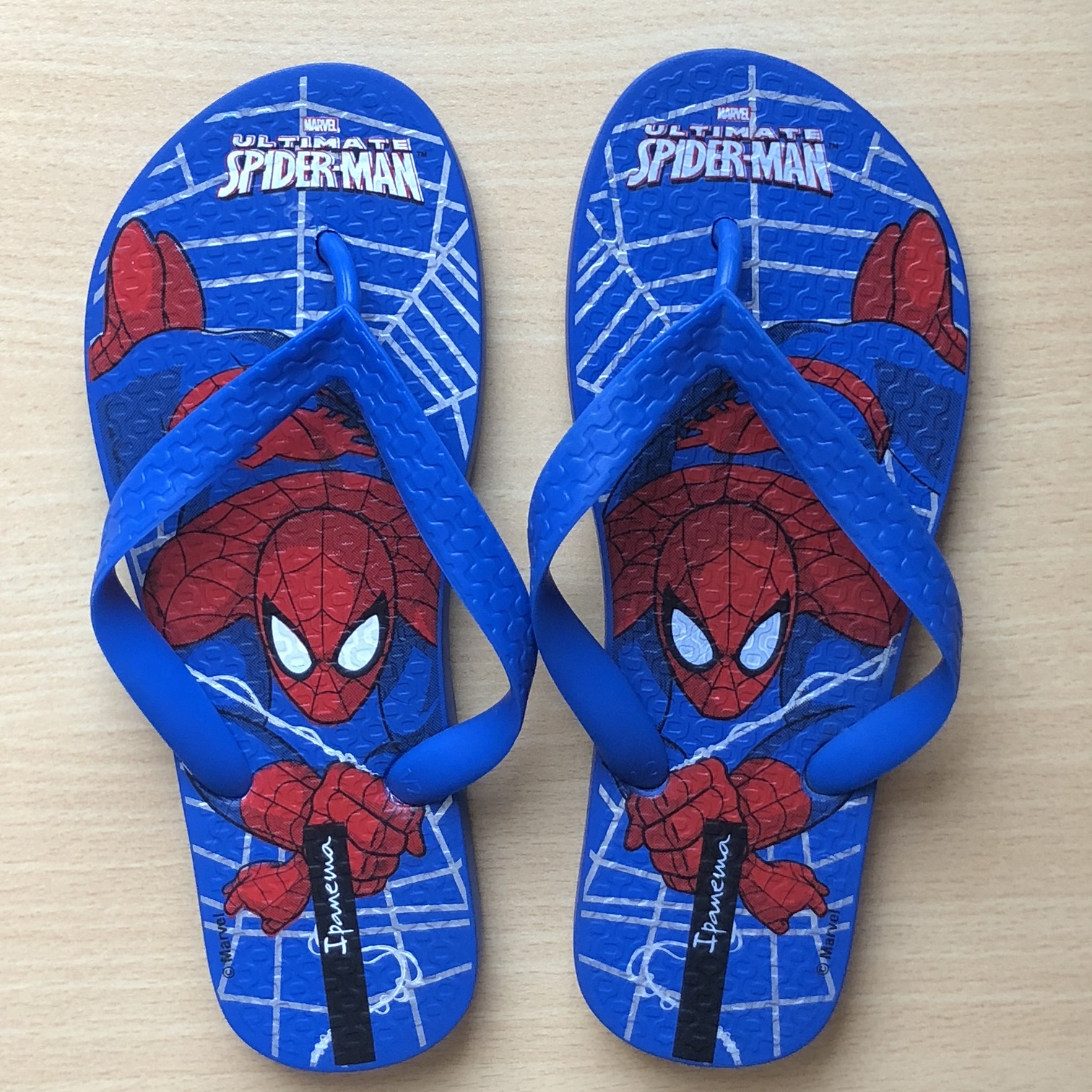 Sandalias spiderman fashion niño